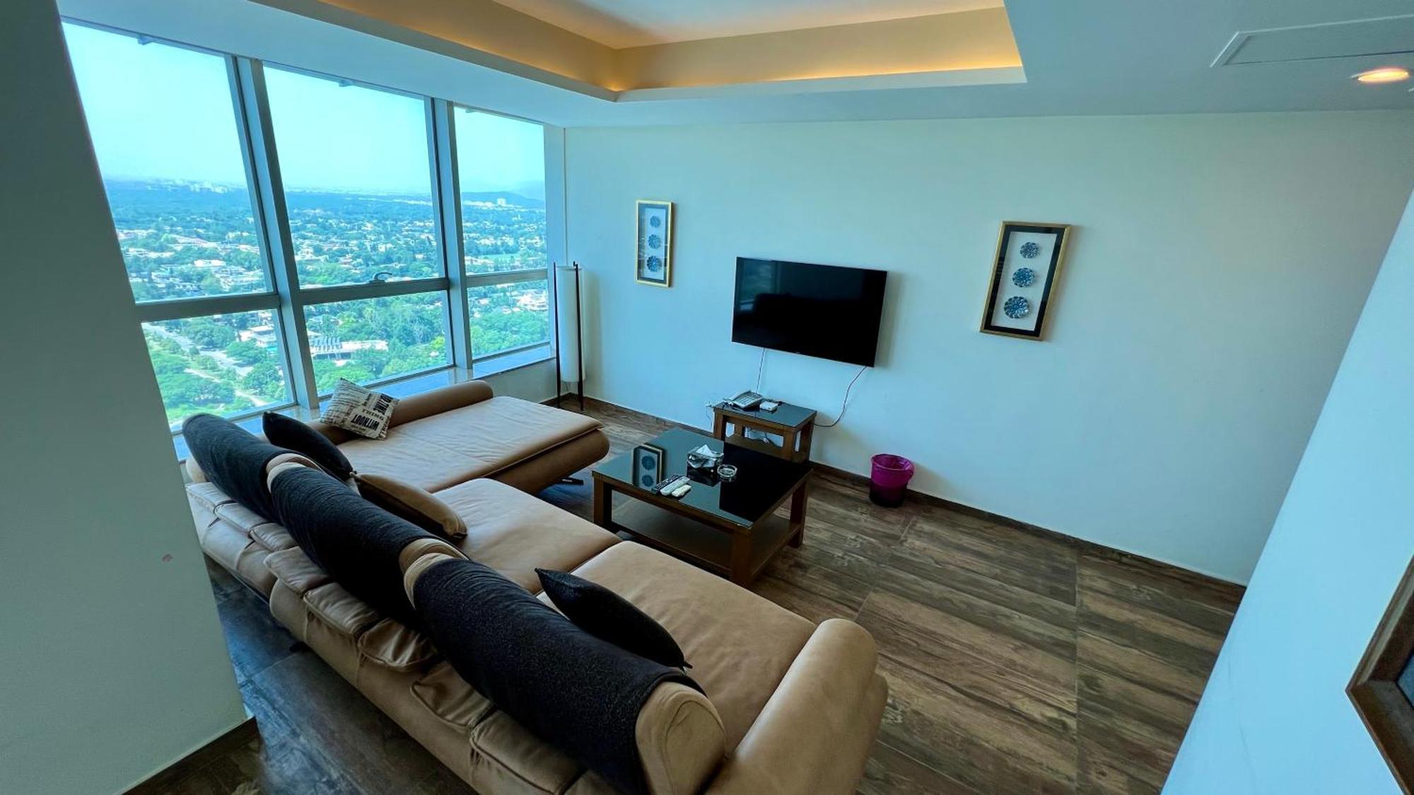 Centaurus Apartment Islamabad Exterior photo